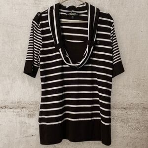 Absolutely Famous Women’s XL Brown & White Striped Short Sleeve Cowl Neck Top